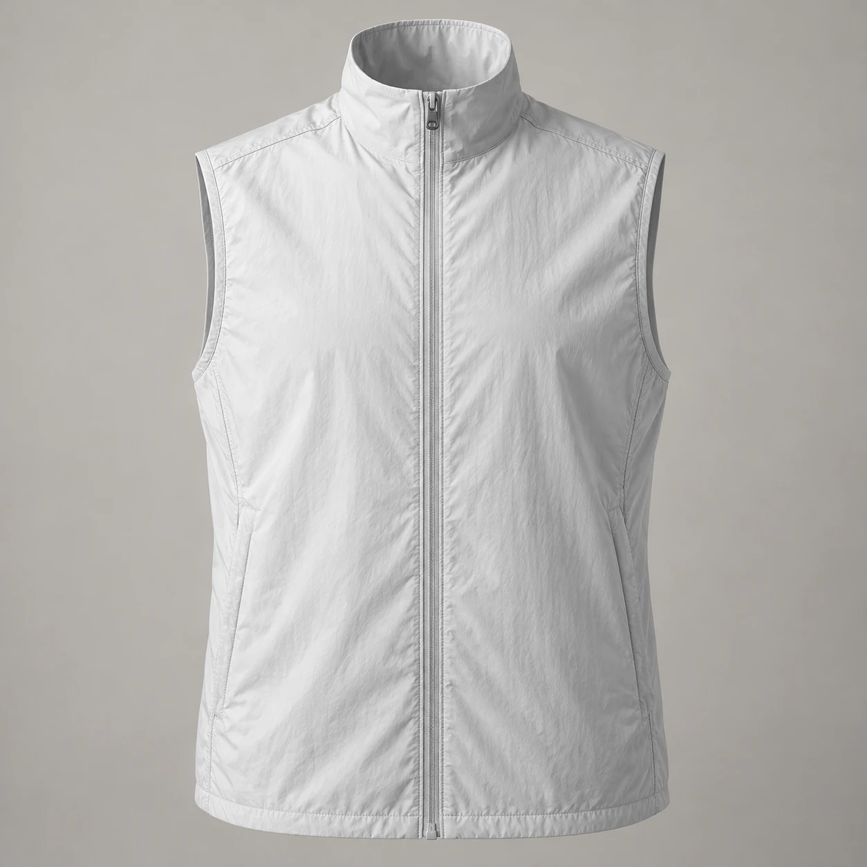 Drift Lightweight Vest in Cloud, front view
